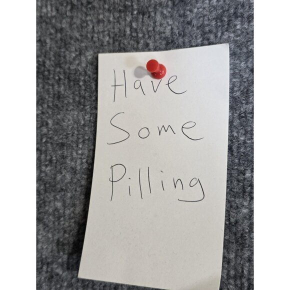 Halogen Sweater Womens XS Petite Red 100% Cashmere V Neck Long Sleeve Pullover - Picture 6 of 10